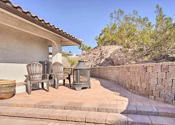 5 Mi To London Bridge: Stunning Escape W/ Hot Tub * Lake Havasu City